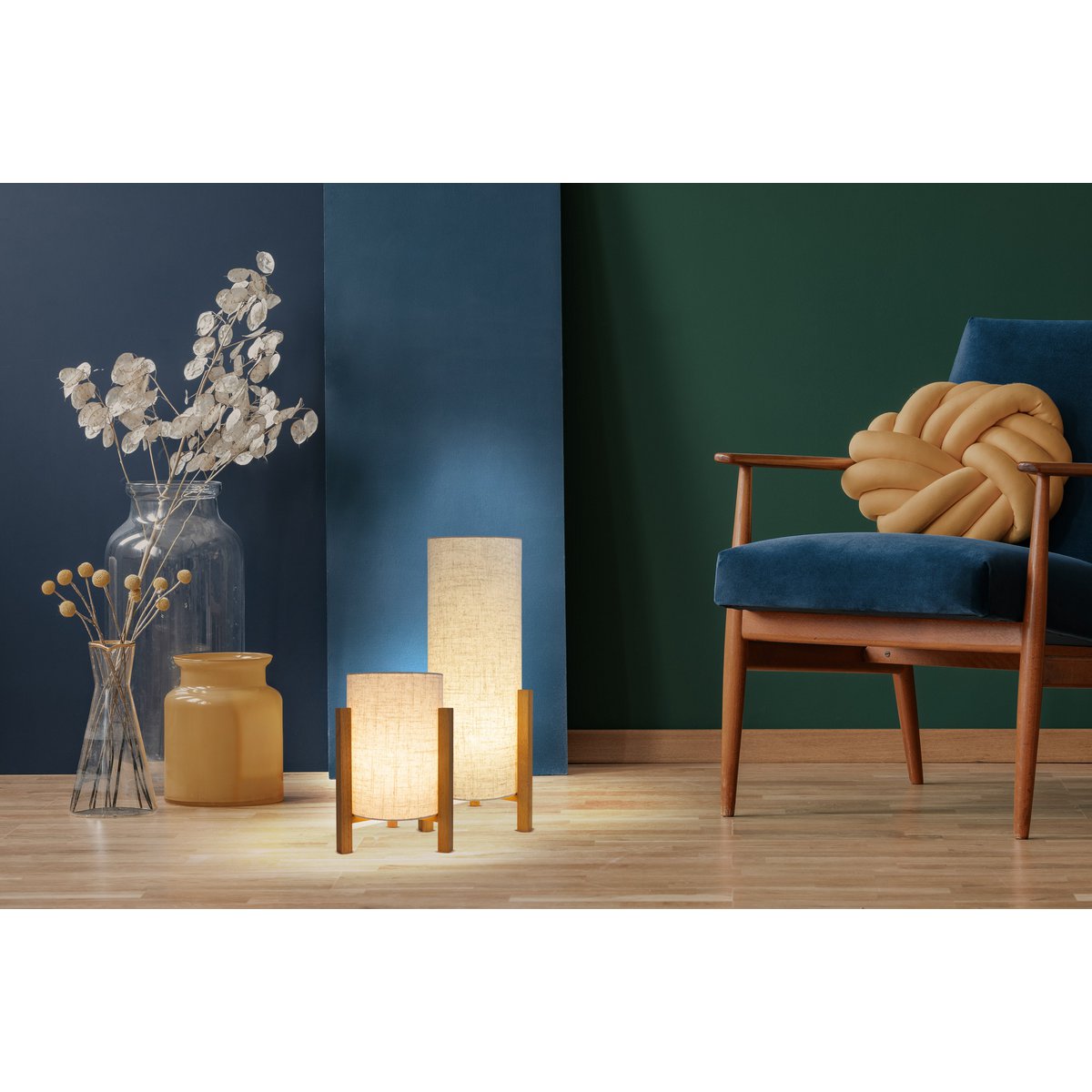 Tafellamp "Matilda" klassieke tafellamp met natuurlijk uiterlijk door hout en stofscherm, E27 -aansluiting, 32 cm hoog