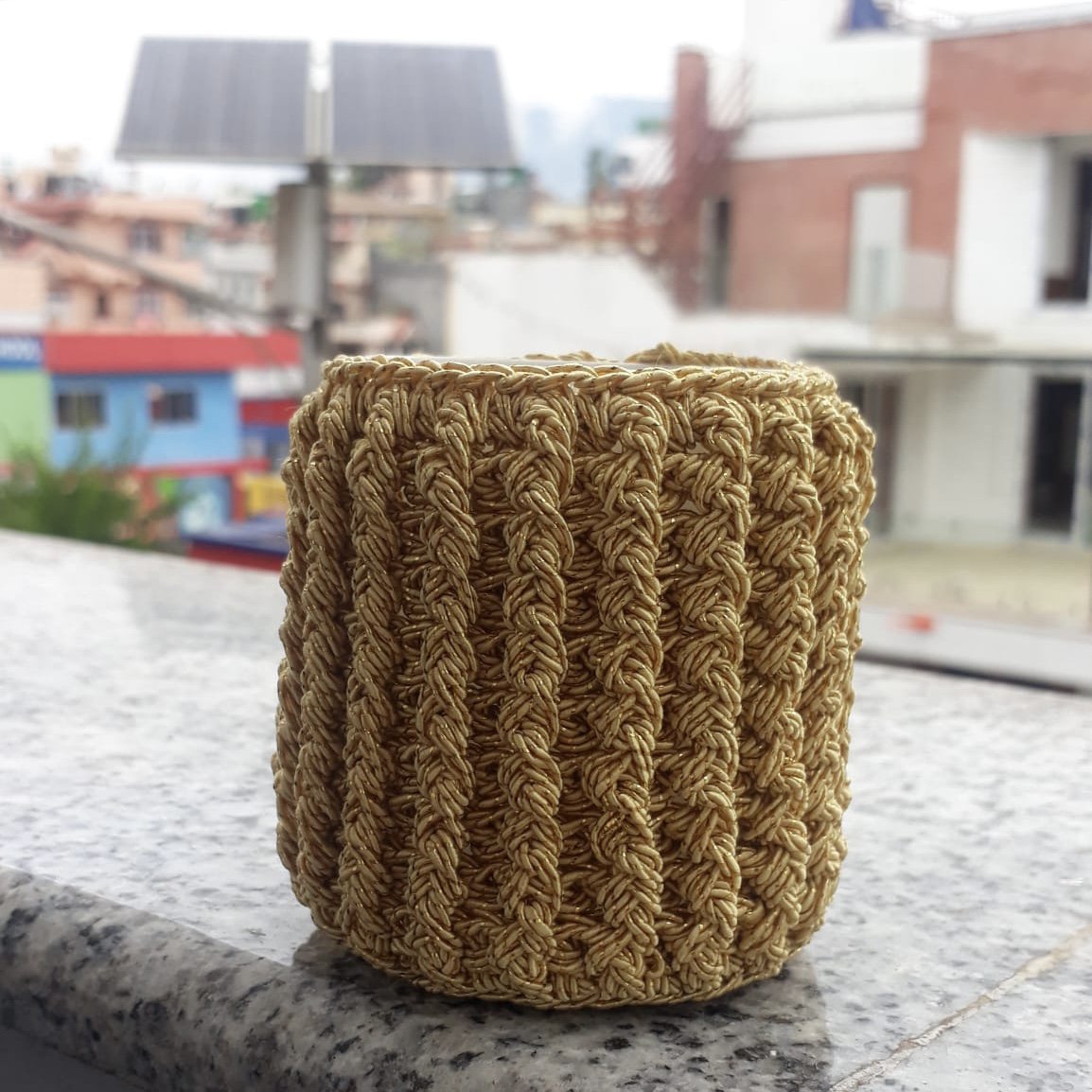 Luna -Leena Candle: 2x Sleeve inclusief Refill Candle - Gold Yellow - Hand Haak in Nepal