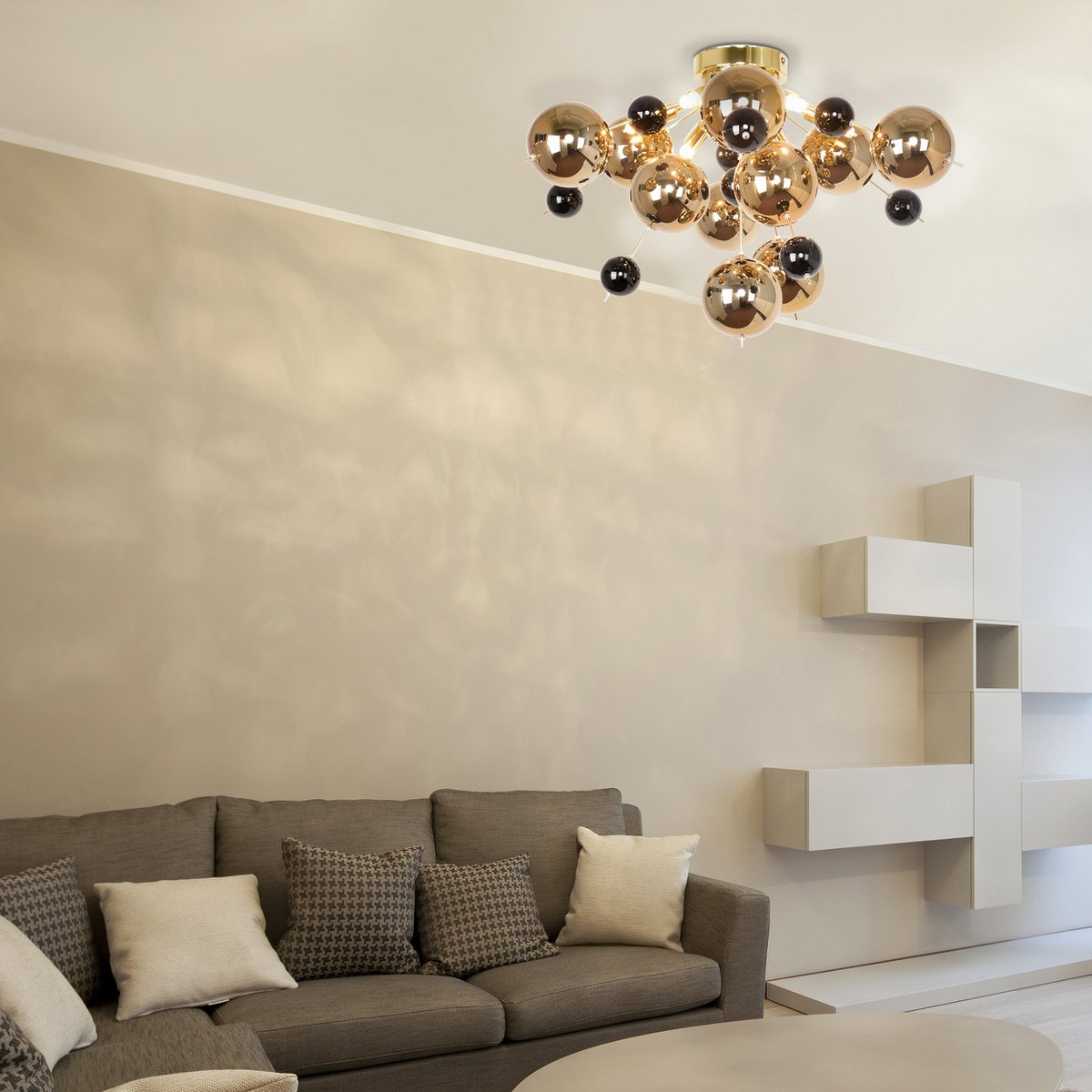 Plafondlamp "explosie" goud gemaakt van metaal en glas, G9 -versies, plafondlamp voor eetkamer, woonkamer, gang of kantoor, Ø57 cm