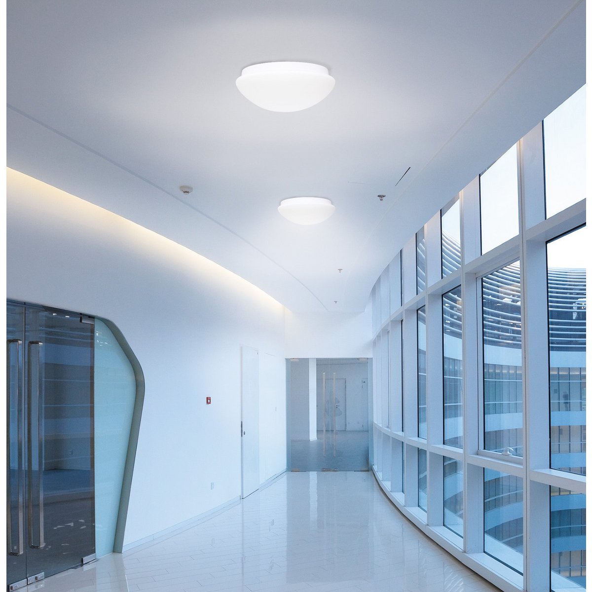 LED -plafondlamp gemaakt van metaal en glas in het wit, met stevig ingebouwde LED's Ø ca. 29 cm.