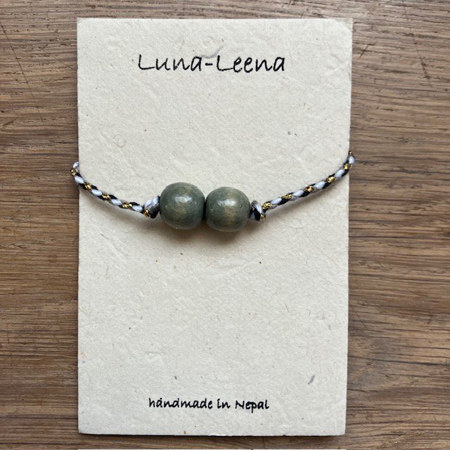 Luna -Leena Bracelet Gray - één maat volwassen - gemaakt van bestaande kettingen van Nepal