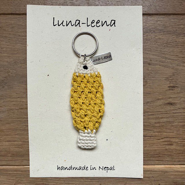 Luna -Leena Keychain Fish - Bag Charm - Geel - Organisch katoen - Handhaak in Nepal - Baghanger