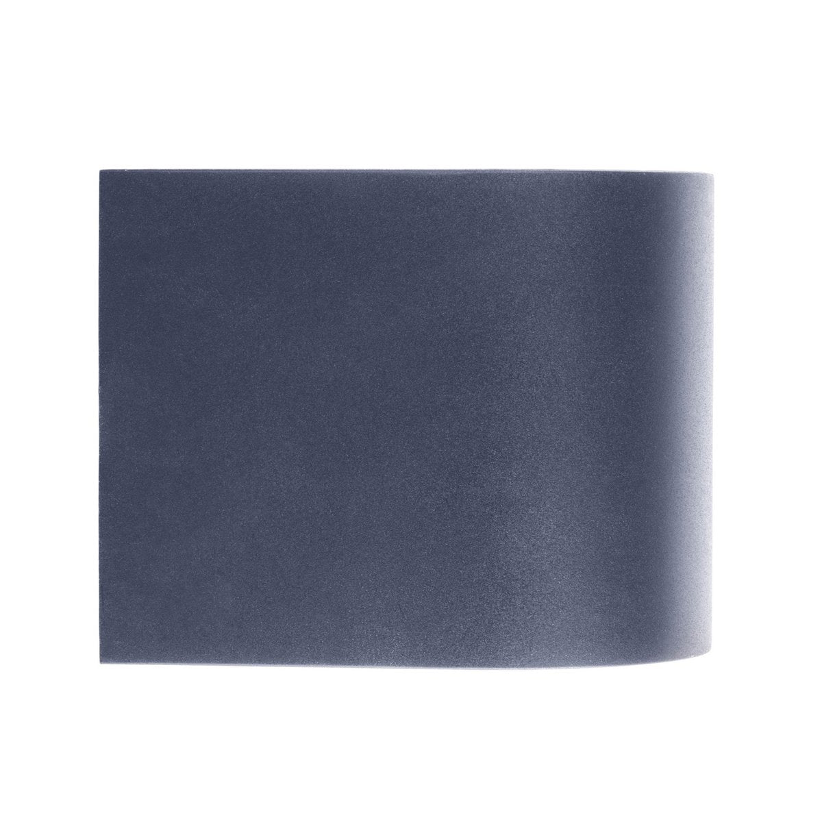 De "Alecto" LED -lamp meet 10,5 x 11,7 cm en is 10 cm hoog. Het bestaat uit een hoogwaardig plastic met een enigszins gestructureerd oppervlak dat eruit ziet als geschilderd. Tijdloos zwart maakt de lamp universeel bruikbaar.