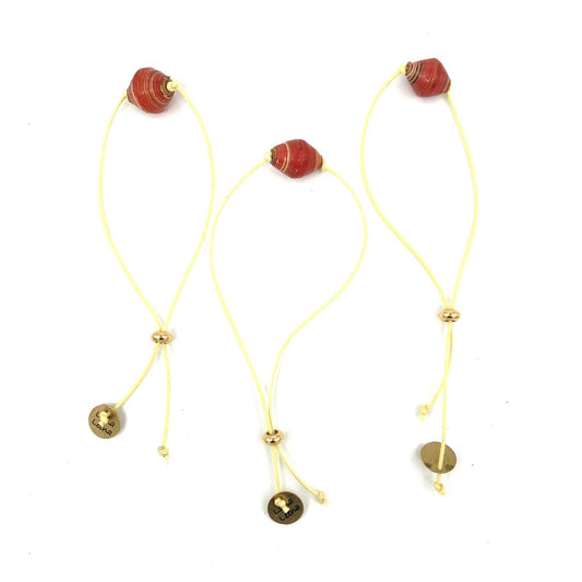 Luna -Leena Bracelet Oval Red - één maat volwassen - gemaakt van bestaande armbanden van Nepal