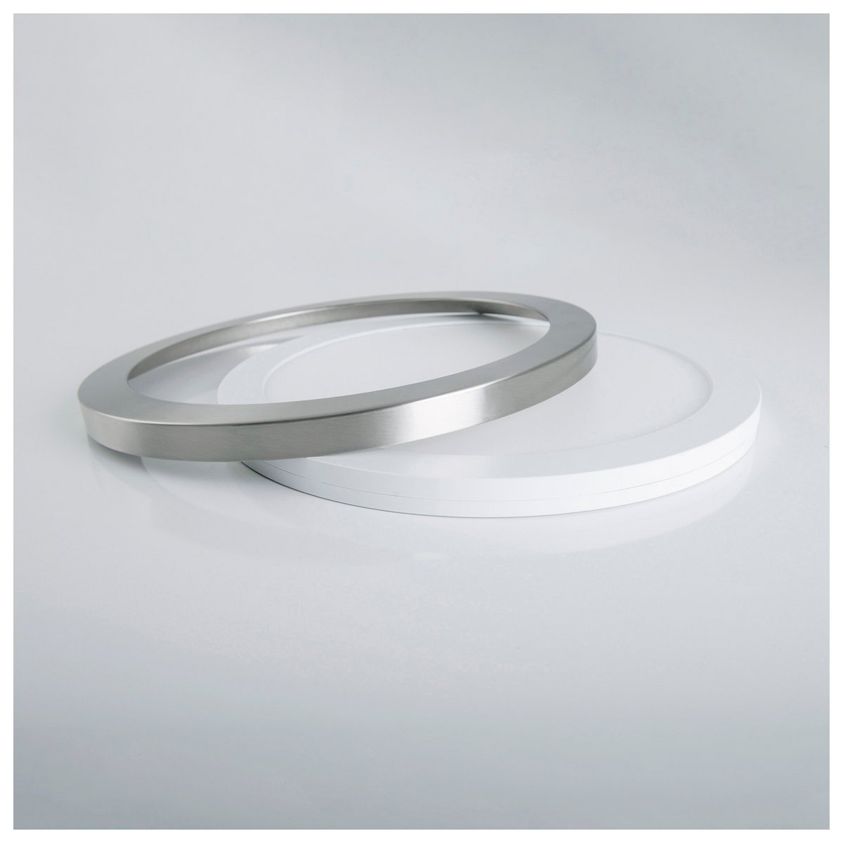 LED -plafondlamp "bonus", functie, metalen plafondlamp.