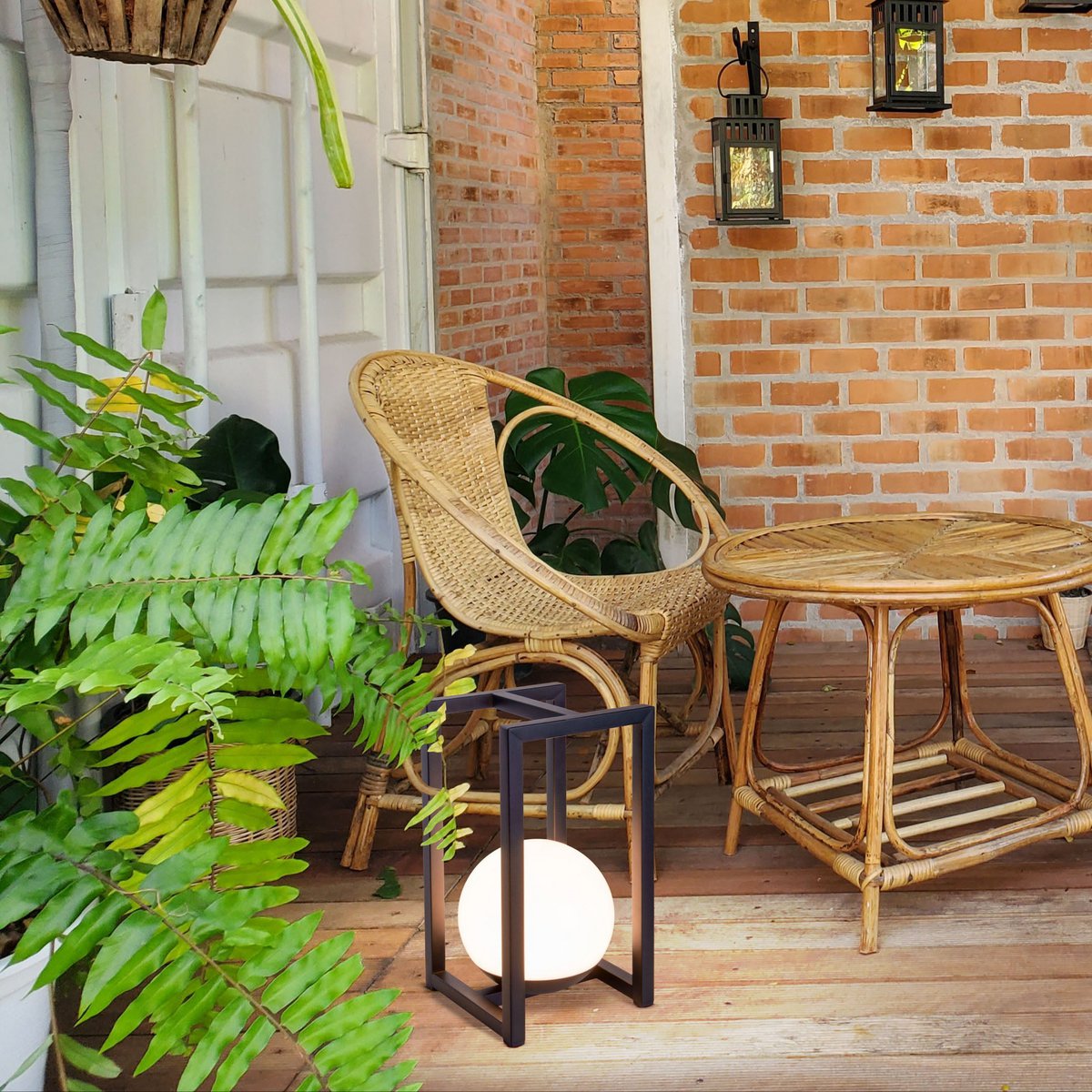 LED Decol Light Potaton voor balkon en terras, decoratietafellamp gemaakt van metaal en plastic in zwart, stevig gebouwd -in LED's, 30 x 16 x16 cm