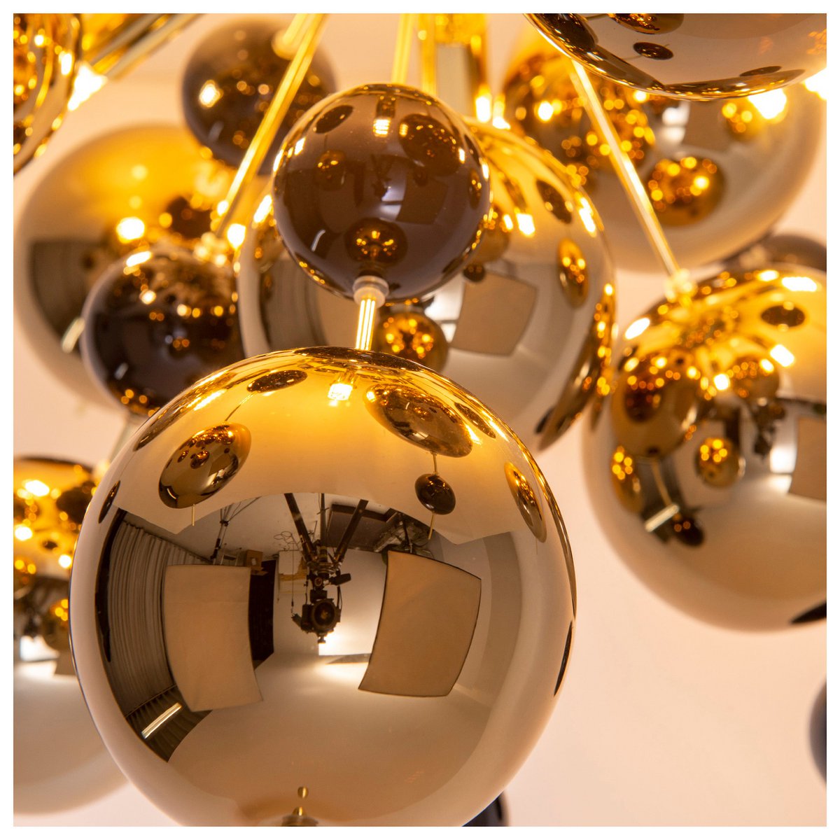 Plafondlamp "explosie" goud gemaakt van metaal en glas, G9 -versies, plafondlamp voor eetkamer, woonkamer, gang of kantoor, Ø57 cm