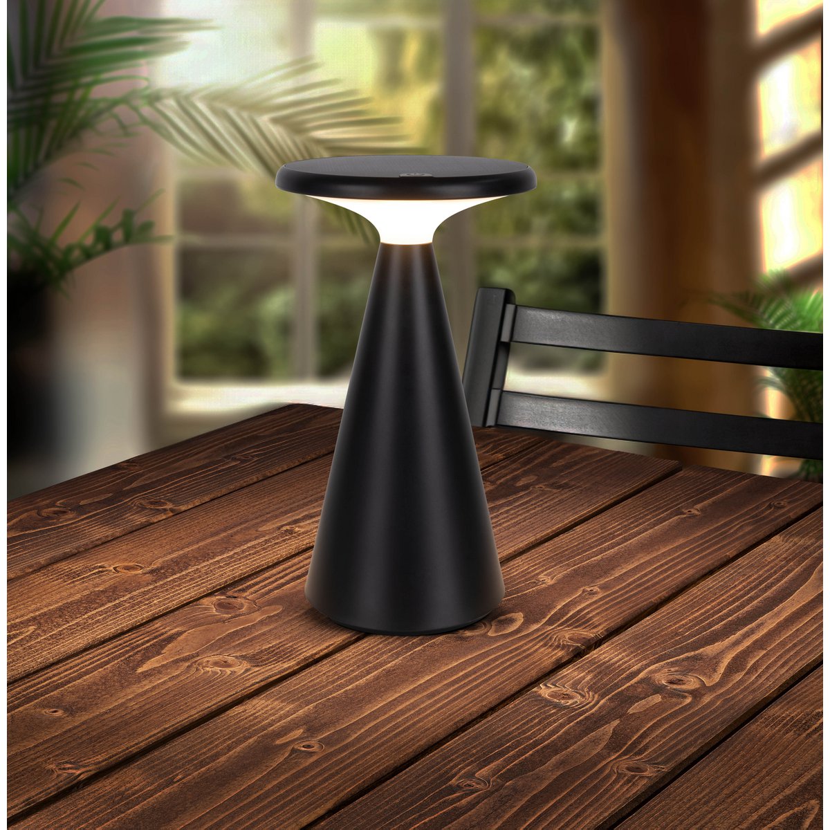 Zonne -batterijlampje "Palu" voor buiten en binnen, gemaakt van plastic in zwart, 20 cm hoog