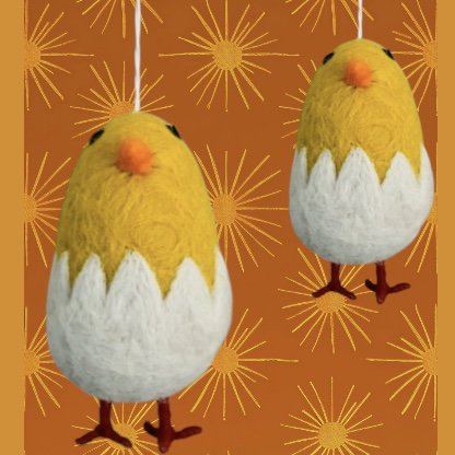 Luna -Leena Chicken Hanging - Yellow - Wool Filt - Handmade in Nepal