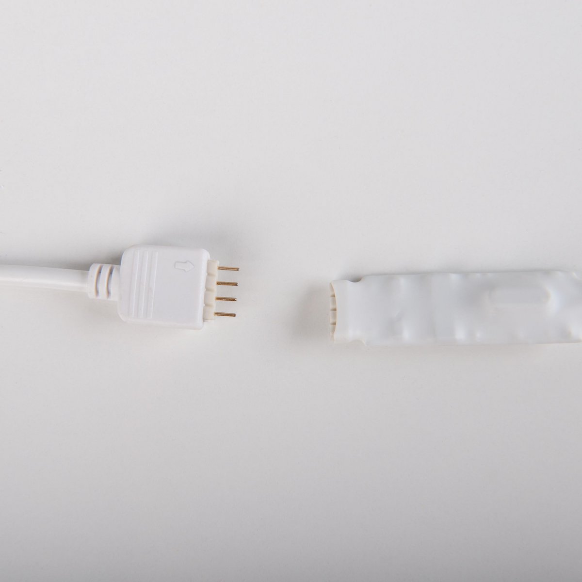 COB-LED-STRIPE LENGTE 3 M, CCT-functie, gemaakt van plastic helder/transparant, met geïntegreerde LED's