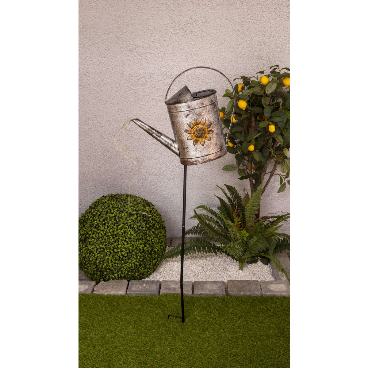 LED Solar Earth Skeer (waterhond) H: 110 cm gegalvaniseerd, voor buiten, gemalen spies gemaakt van metaal en plastic in zilver, met geïntegreerde LED