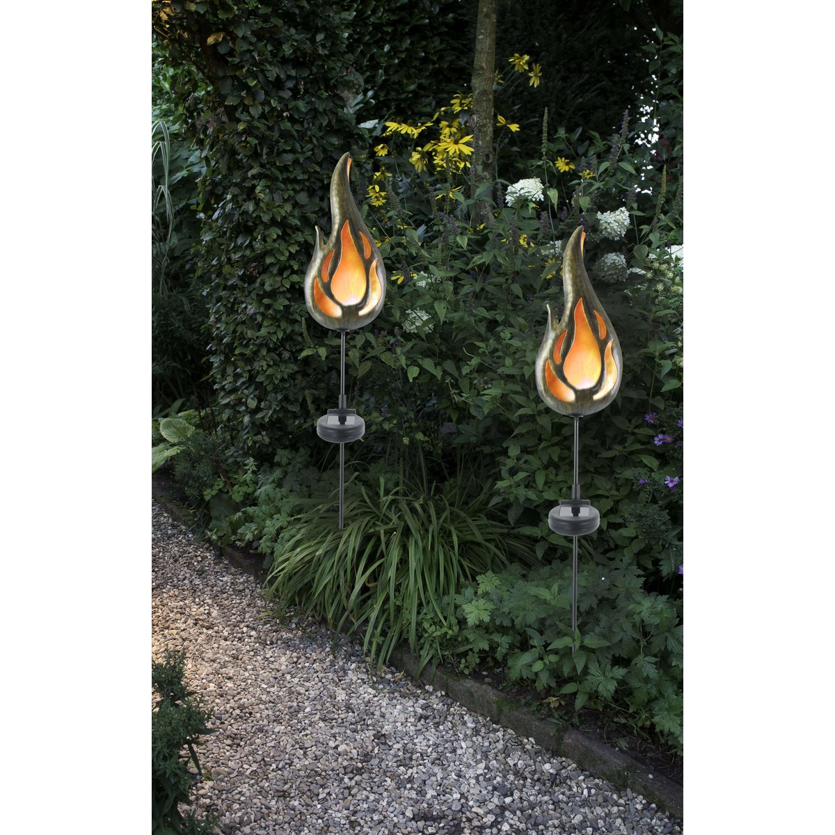 Led Solar Earth Skeer "Flame" aan de buitenkant van de grond Skeer gemaakt van bronzen gekleurd metaal en plastic, met geïntegreerde LED