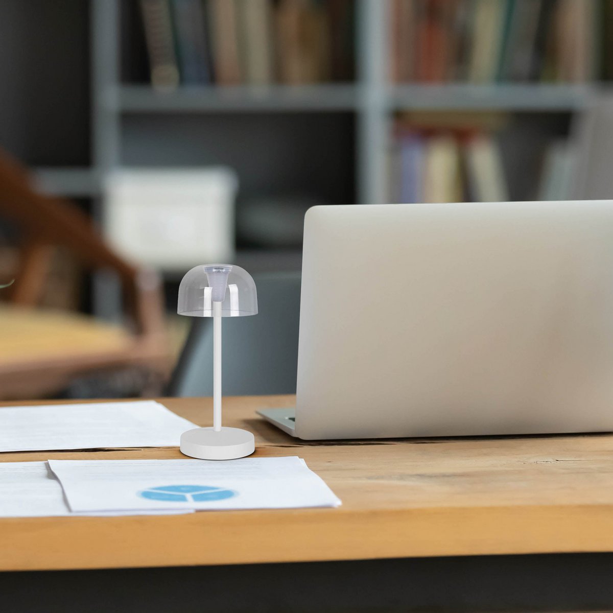 2 Set LED Battery Table Light "Gomba" voor buiten en binnen, gemaakt van metaal en plastic in wit, 18,5 cm hoog