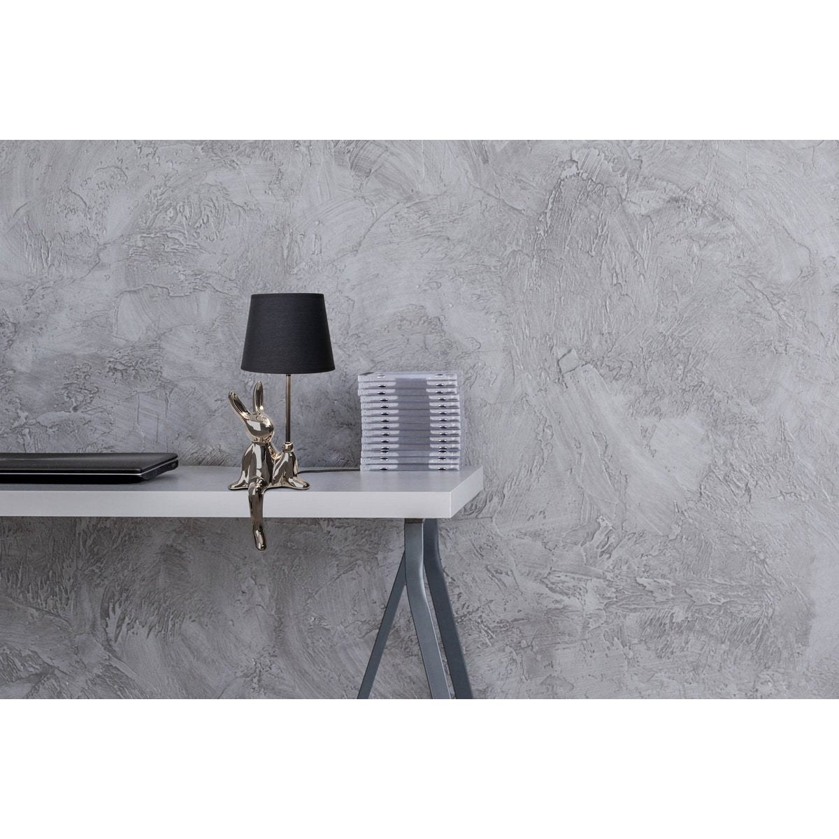 Tafellamp "helge" Ø 18 cm, hoogte ca. 45 cm, gemaakt van keramiek in zwart en zilveren, zwarte tekstbladen