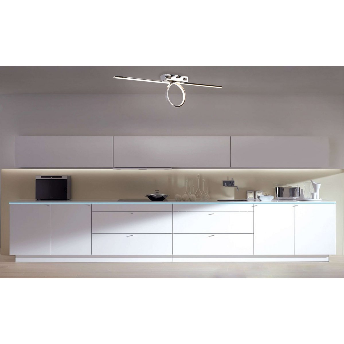 LED -plafondlamp "Loop" 75 cm lang, gemaakt van chroom -gekleurd metaal en plastic