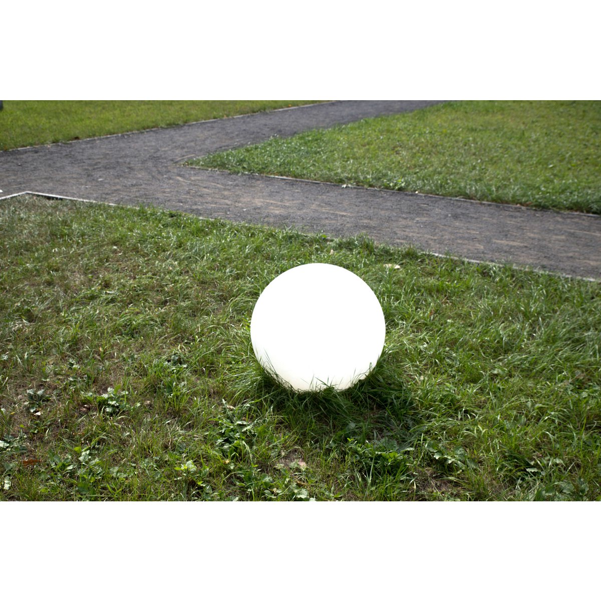 Buiten de Spitical Spit "Ball" D: 50 cm, voor buiten, plastic aarde spies, wit, E27, - Wegelettes