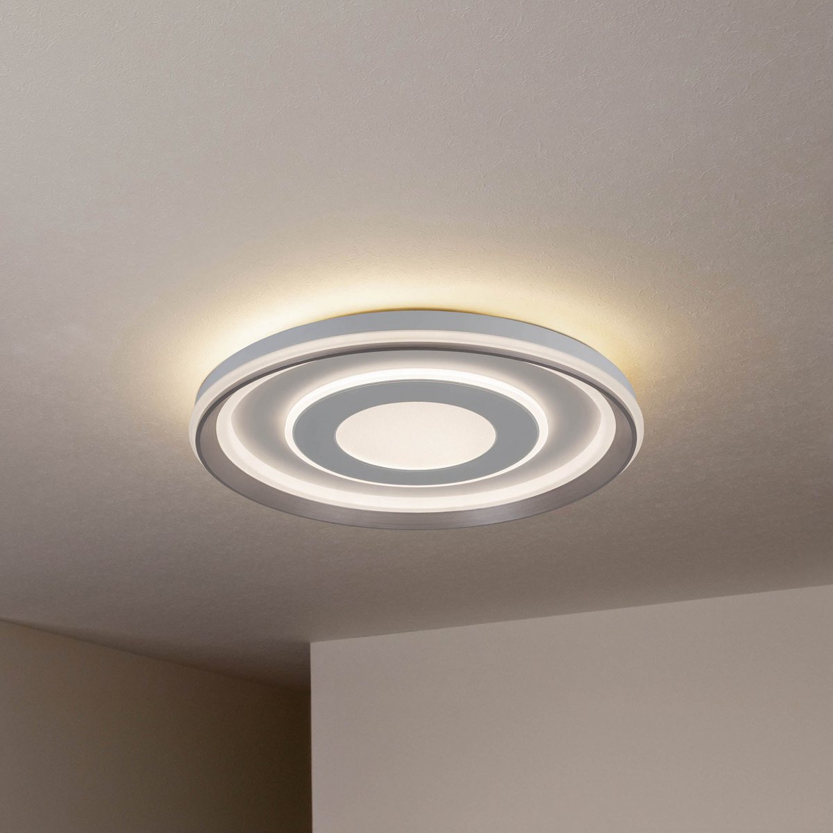 LED-plafondlamp "Doira" Ø 50,5 cm, 7,5 cm hoog, metaal en plastic in zilver en wit, geïntegreerde LED's, 3600 lm licht licht, dimable, CCT-functie 3000-6500 K, nachtlichtfunctie