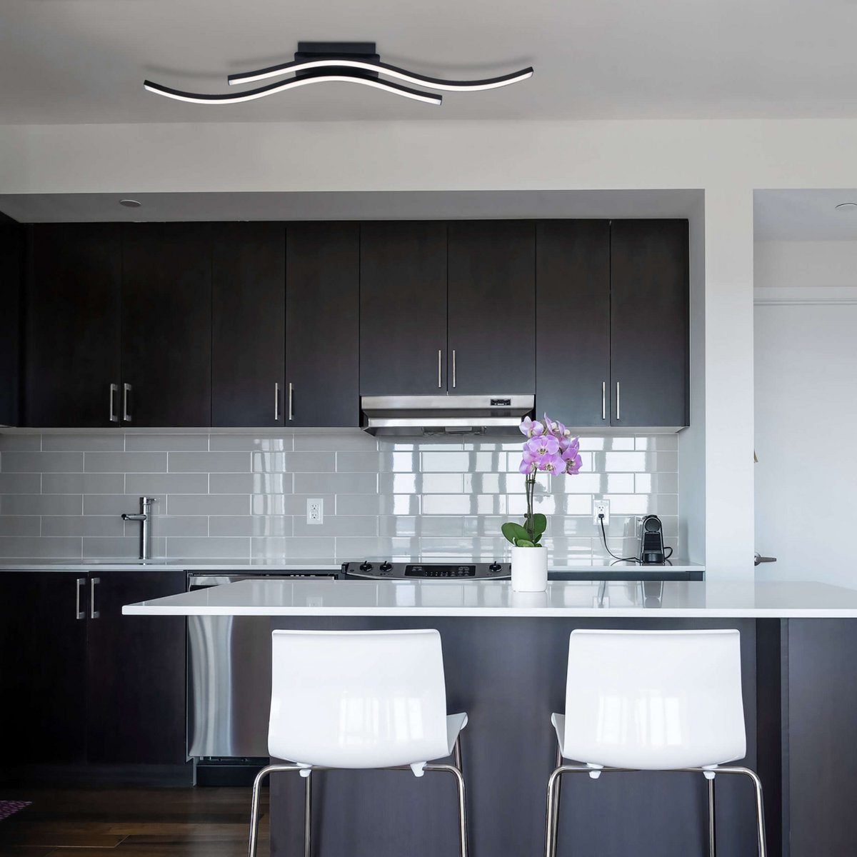 LED -plafondlamp "Onda", plafondlamp gemaakt van metaal en plastic in zwart, met stevig ingebouwde LED's, LED van het plafondlicht, 96 cm lang