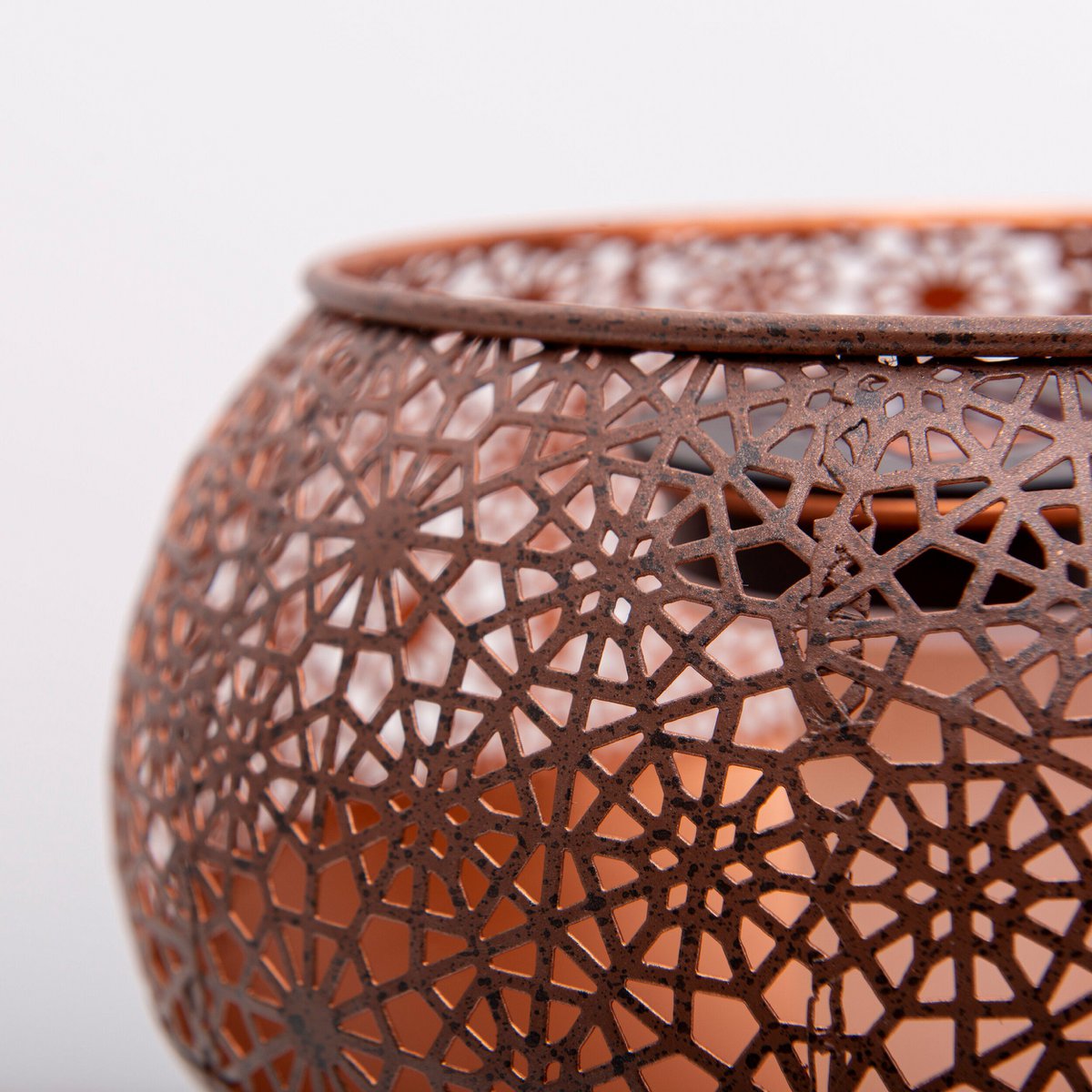 LED decoratief zonnelampje met een basis van 25 cm hoog, met vlameffect, voor buiten, gemaakt van roestkleurig metaal en plastic, met een stevig ingebouwde LED