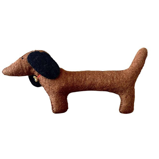 Luna -Leena Large Dachshund 'Luna' - Brown - 100% wol vilt - handgemaakt in Nepal