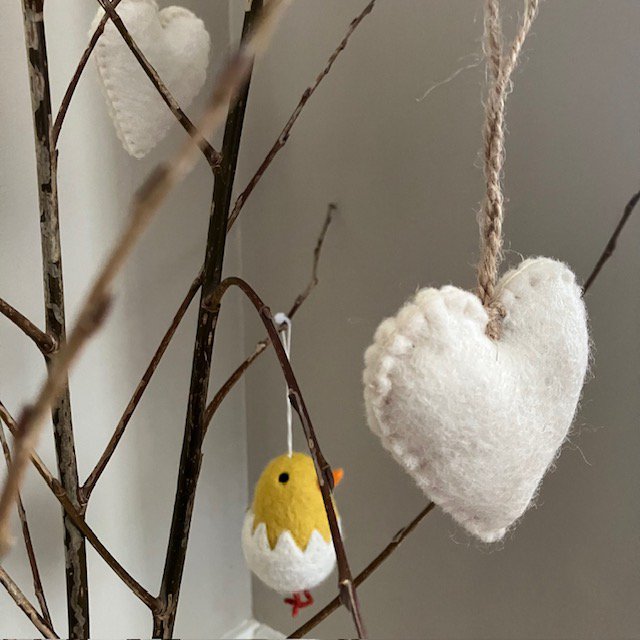 Luna -Leena Heart Off -White Hanger - Bag Charm - Wool Filt - Handmade in Nepal