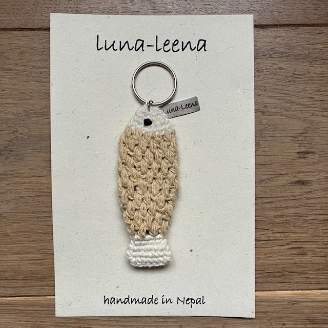 Luna -Leena Keychain Fish - Bag Charm - Sand - Organic Cotton - Hand Haak in Nepal - Bag Hanger