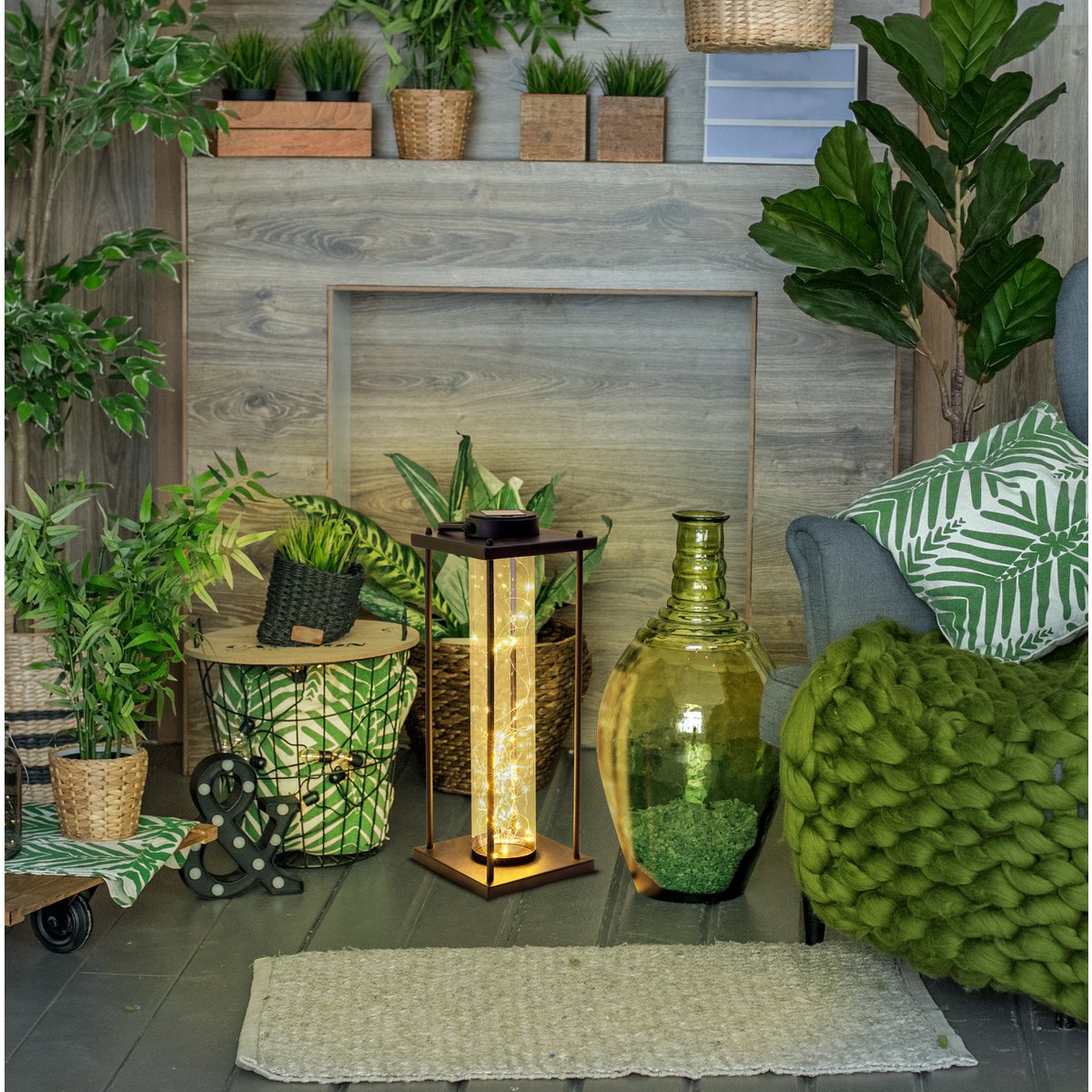 LED ZONNELIJKE LICHT "Fairylight" voor terras en balkon, gemaakt van zwarte metaal en glas, stevig gebouwd -in LED's, decoratielamp voor buiten 51,5 cm hoog