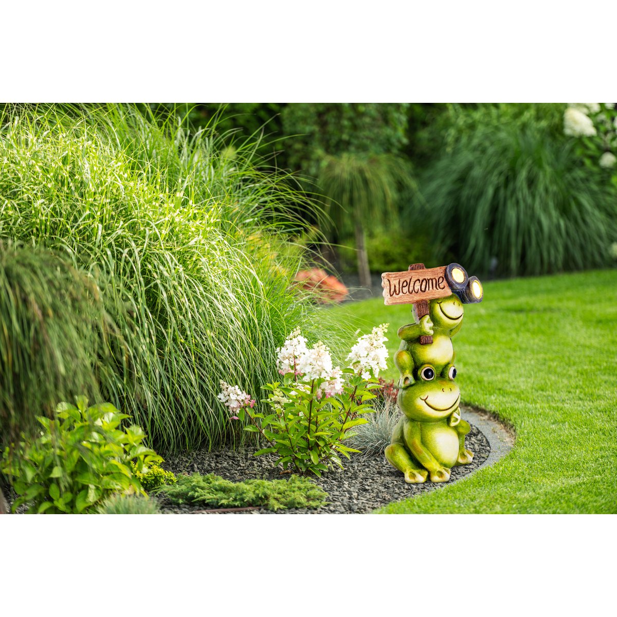 LED ZONNELIJKE LICHT "Kikker" voor terras en tuin, gemaakt van groen plastic met stevig ingebouwde LED's, decoratielamp voor buiten ca. 45 cm hoog