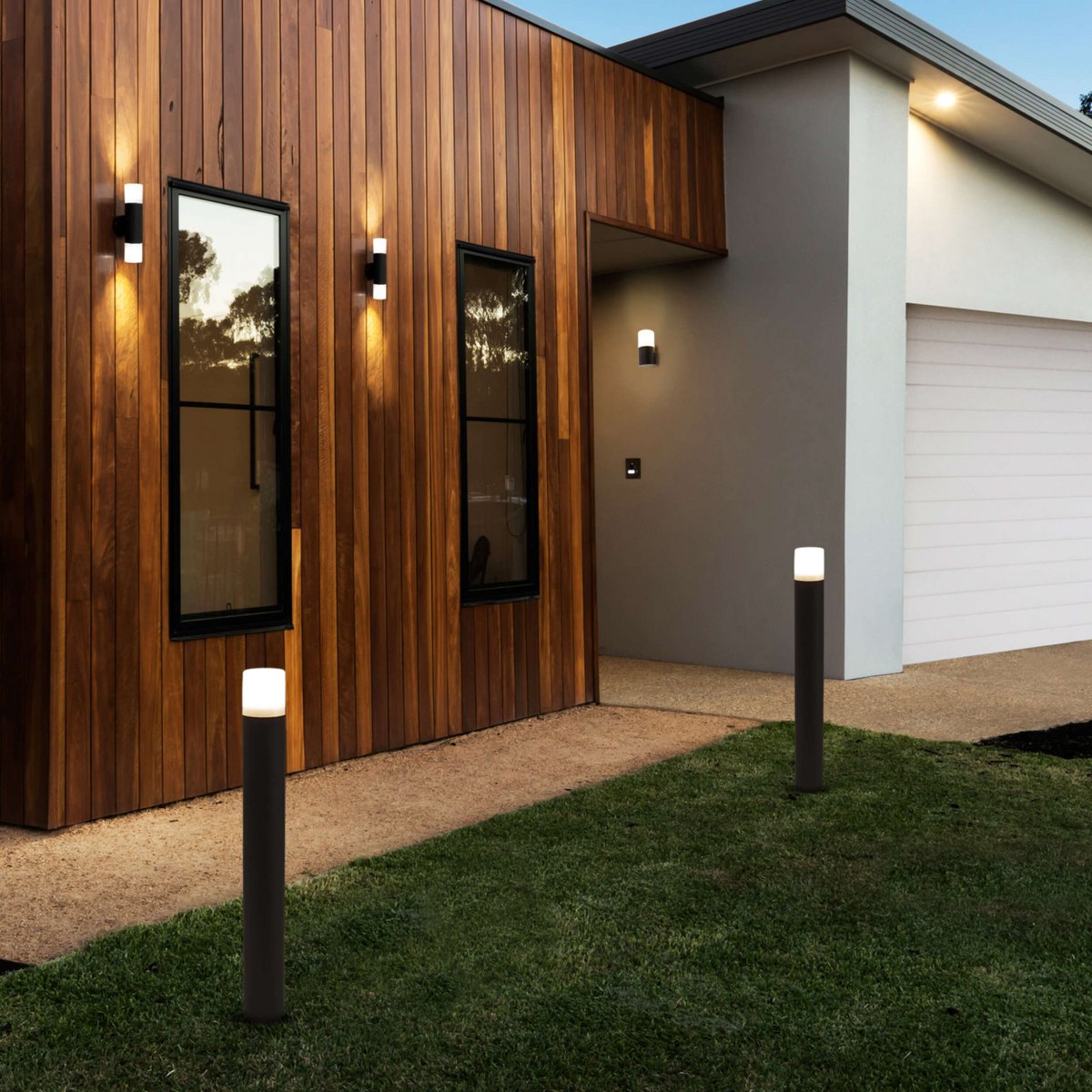 Buiten wandlamp "Torcia" 16,5 cm hoog, gemaakt van metaal en plastic in zwart, E27