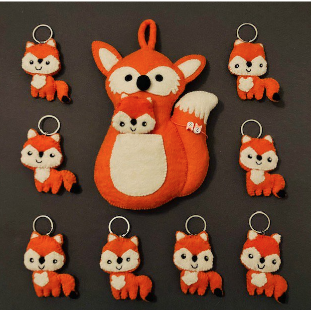 Luna -Leena Keychain Flat Fox - Bag Charm - Oranje - Wool Filt - Handmade in Nepal