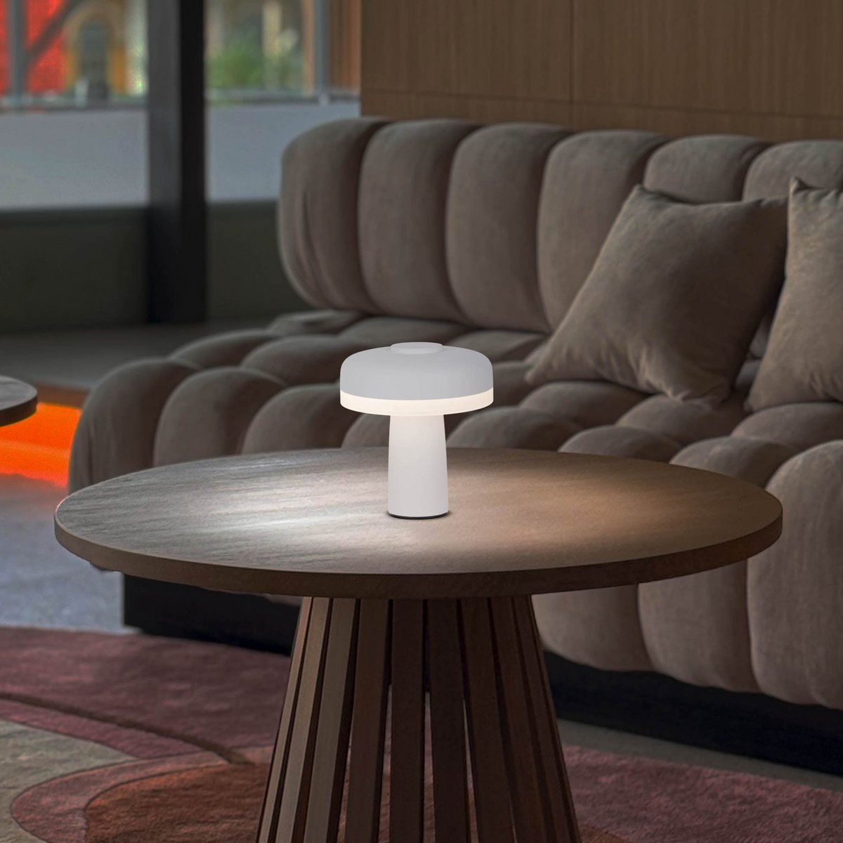 Draadloos tafellicht "Pilu", 16,5 cm hoog, boven Ø van 15 cm, metaal in wit, wit plastic, geïntegreerde LED's, 280 lumen, dimpelbaar door aanraaksensor, warm wit wit